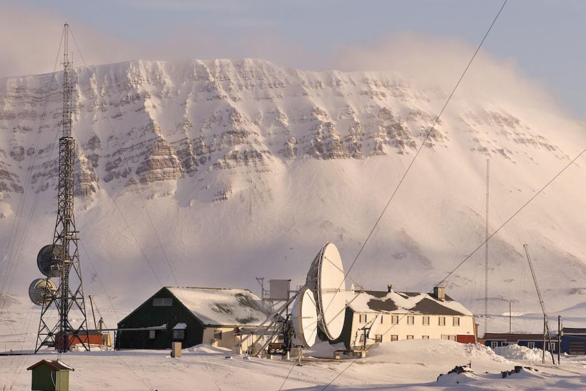 L’Isfjord radio